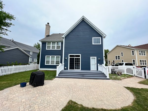 Composite Deck with White Railings